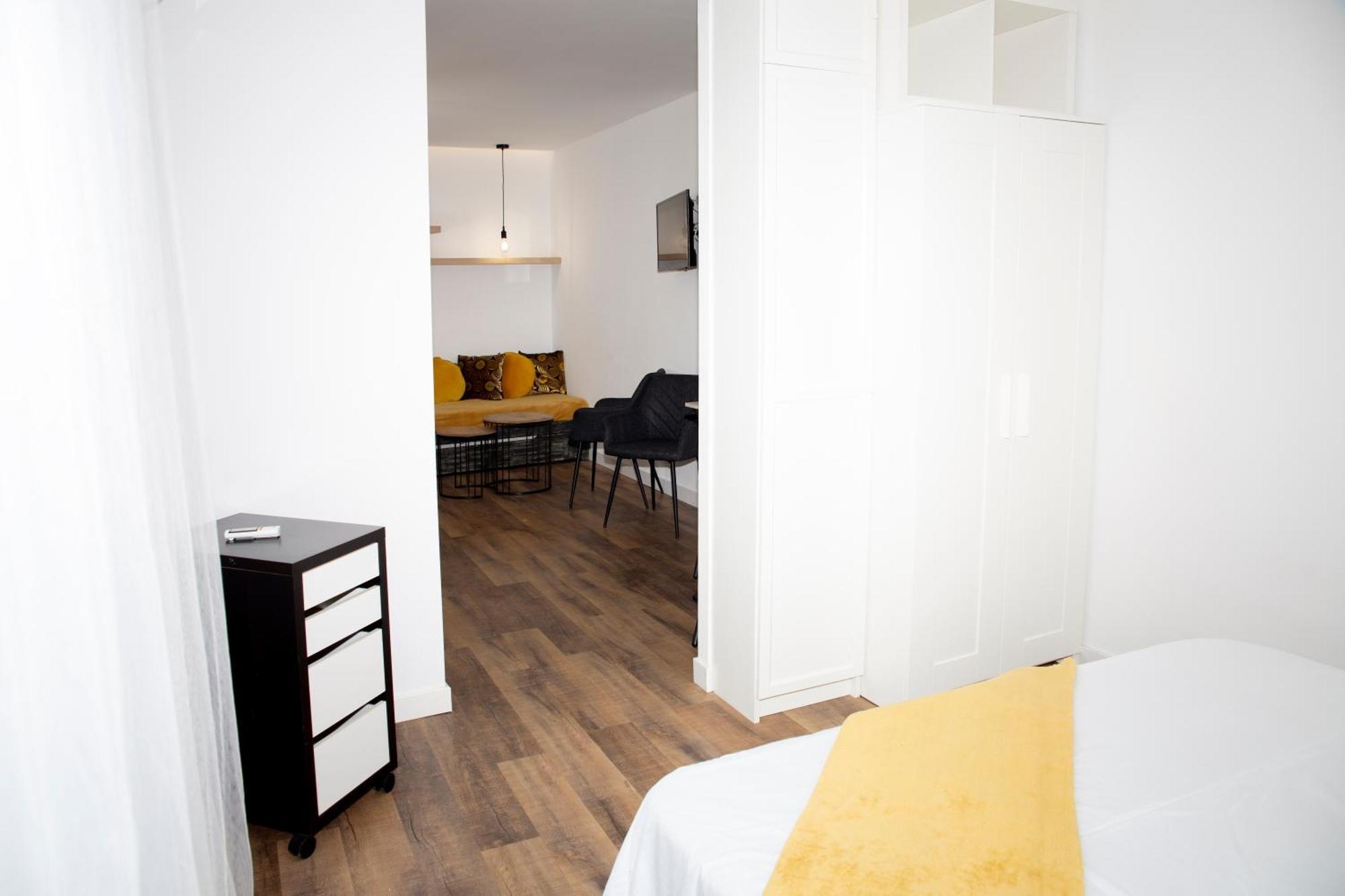 Conil Apartamentos La Dama Y El Vagabundo Conil De La Frontera Extérieur photo